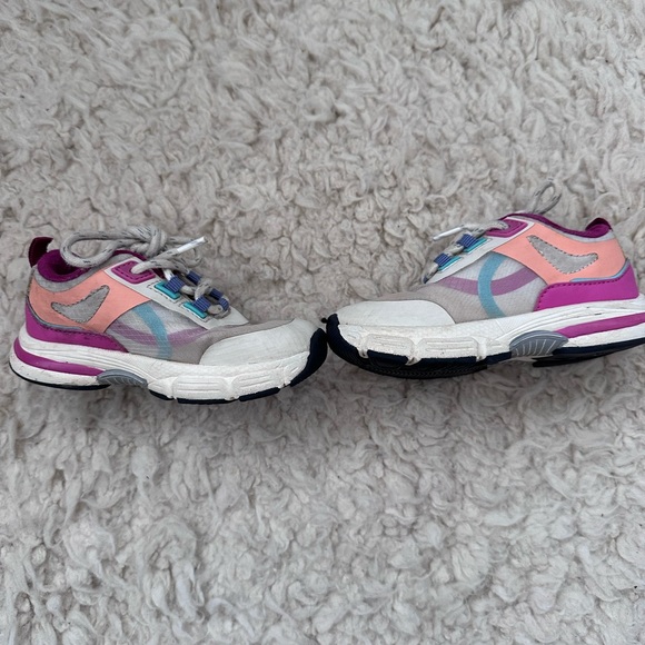 Zara toddler tennis shoes! Colorful and hardly worn - Picture 4 of 7